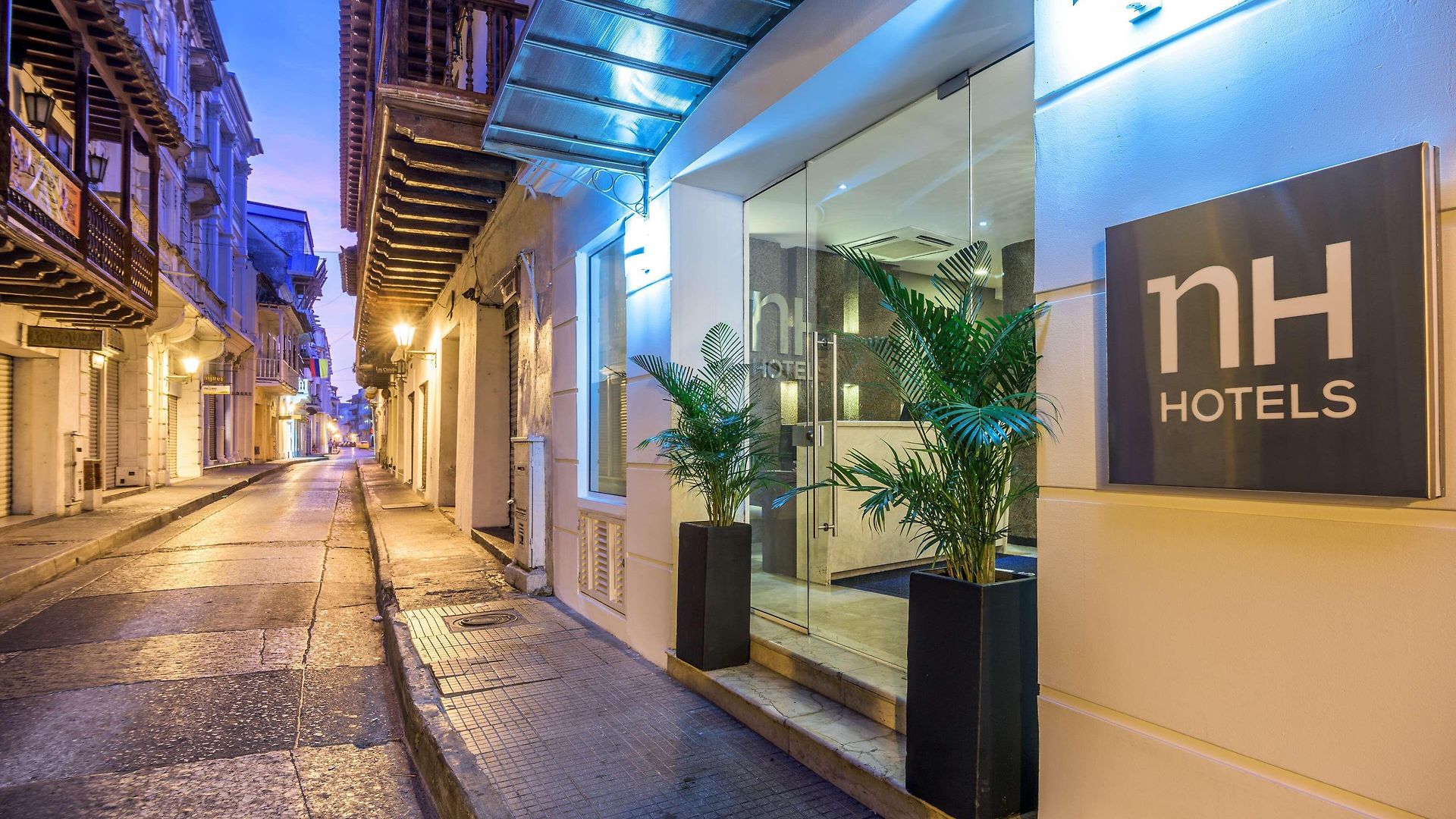 Hotel Nh Royal Urban 4*