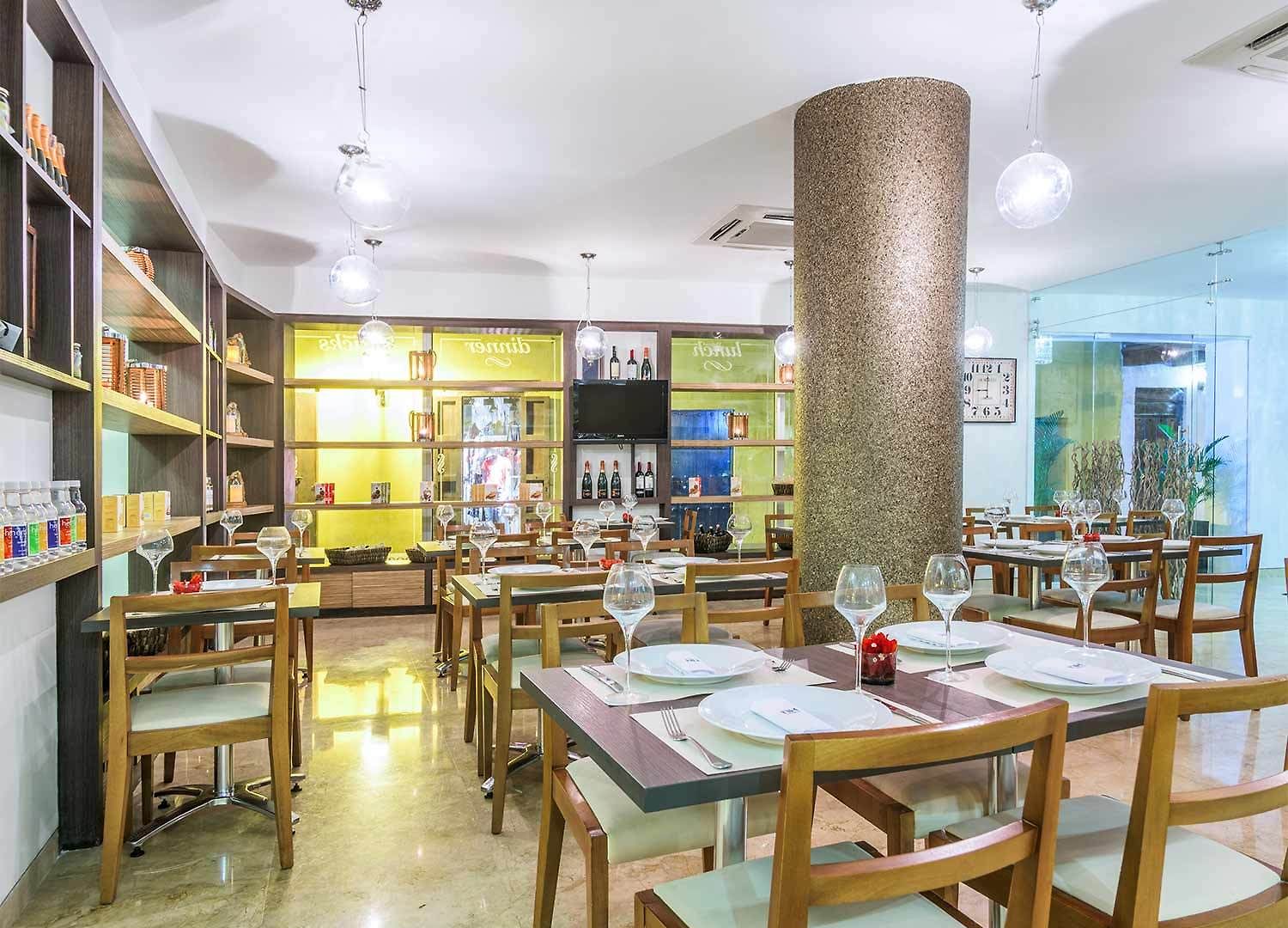 Hotel Nh Royal Urban 4*
