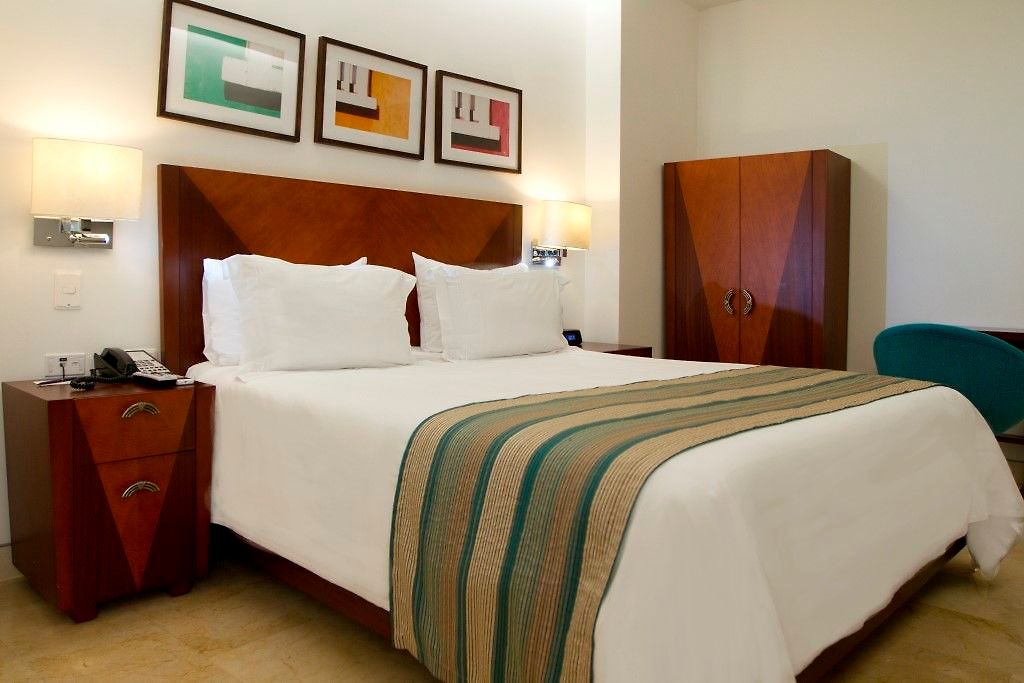 Hotel Nh Royal Urban