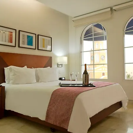 Hotel Nh Royal Urban