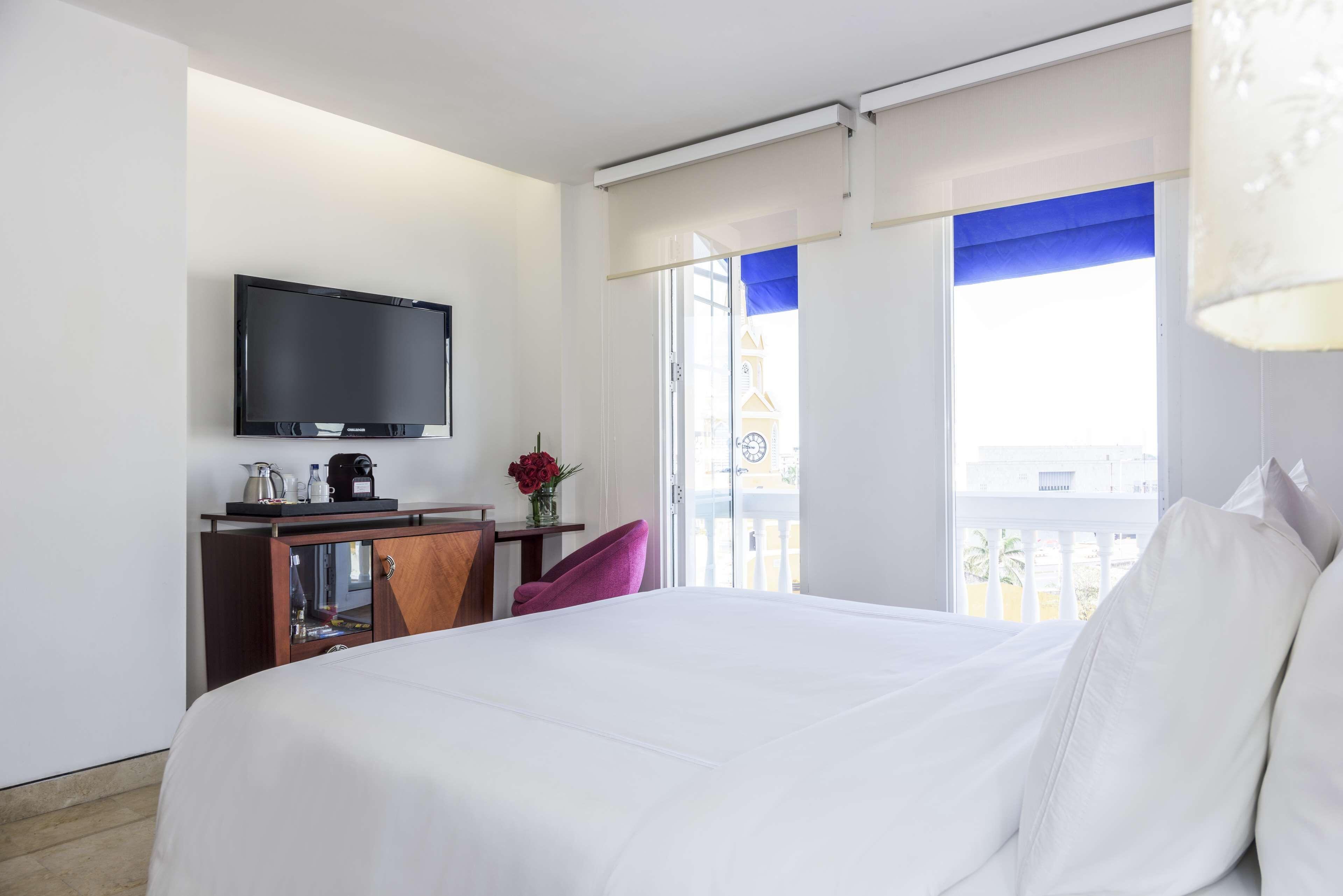 Hotel Nh Royal Urban 4*