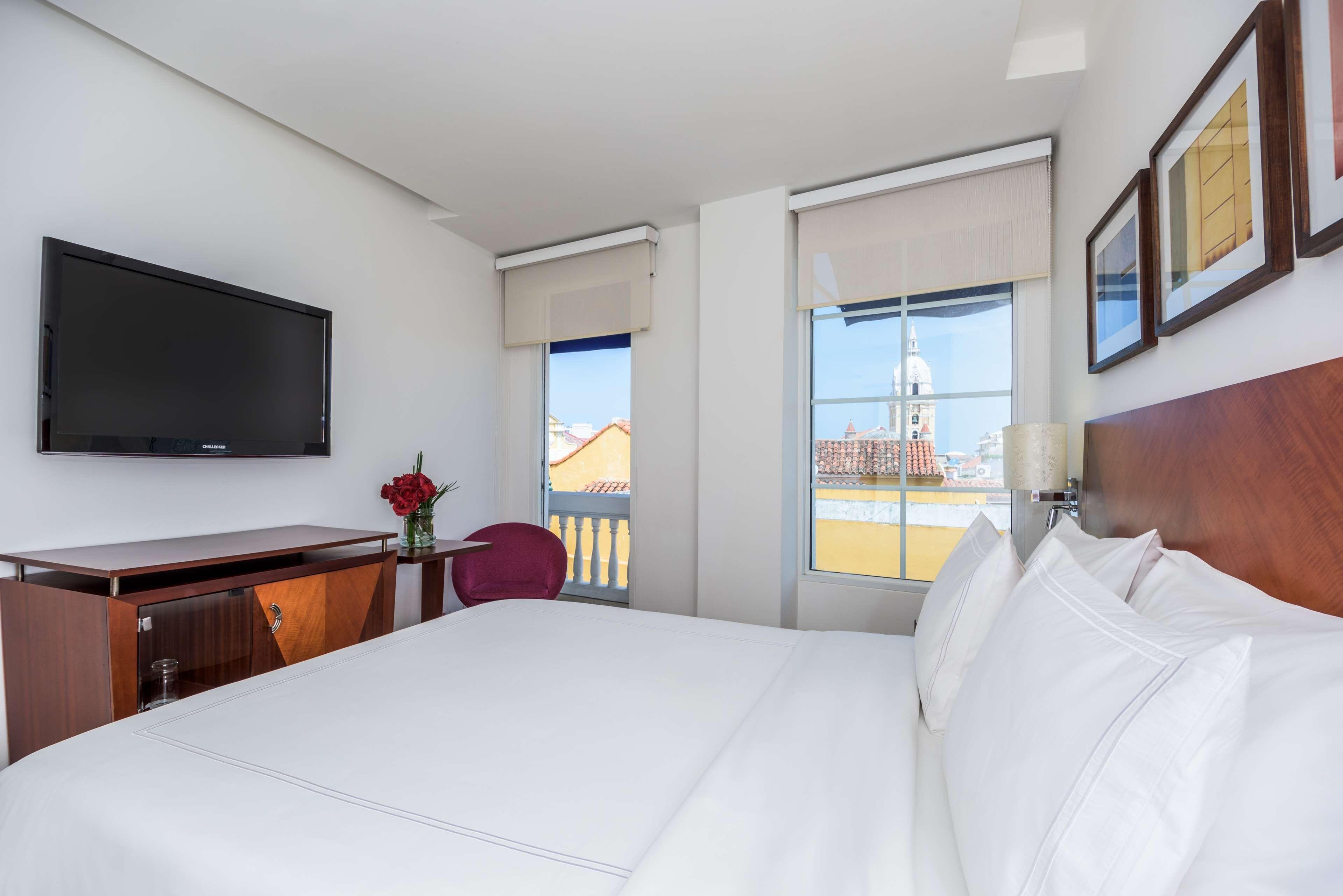Nh Royal Urban Hotel 4*
